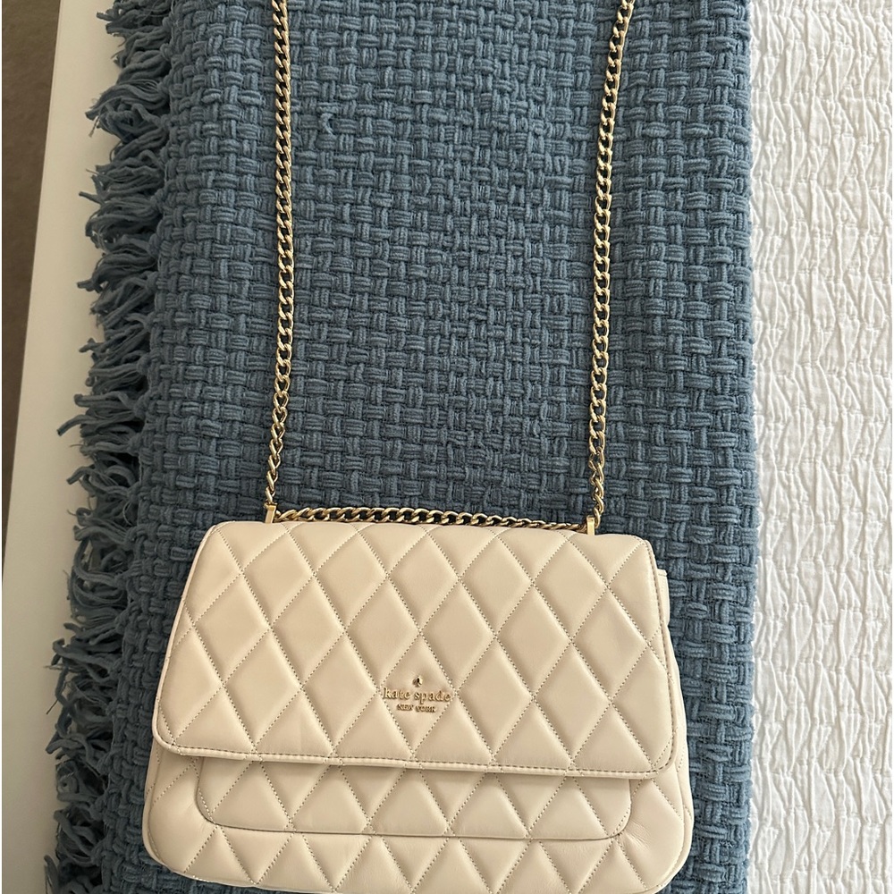Kate Spade Carey Medium Flap Shoulder Bag. Color: Parchment. NWOT